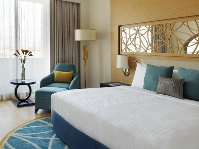 Marriott Executive Apartments Al Jaddaf, Dubaj Zewnętrze zdjęcie A bedroom at the hotel