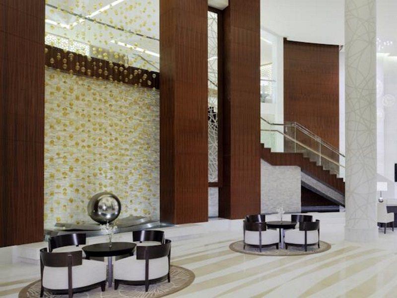 Marriott Executive Apartments Al Jaddaf, Dubaj Zewnętrze zdjęcie The lobby of the hotel